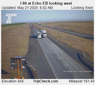 Traffic Cam I-84 at Echo EB looking west